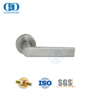 Manija de puerta con palanca de acero inoxidable 304 de curva única con roseta redonda-DDTH043-SSS