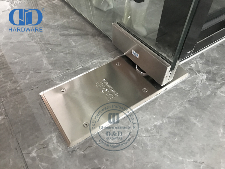 Tiradores de acero inoxidable con forma de banco de diseño de moda para puertas de metal-DDPH034-SSS